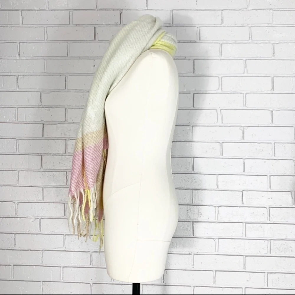 Asos‎ Women’s River Island Cream Check Scarf